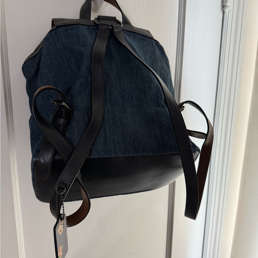 LIKE NEW RARE Women's Coach Billie Blue Leather and Denim Backpack - Picture 2 of 6